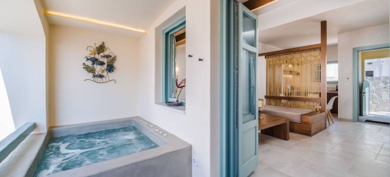 卡特里娜别墅 - 3别墅和私人按摩池(Villa Katerina -3 Villas&Private Jacuzzi)图片