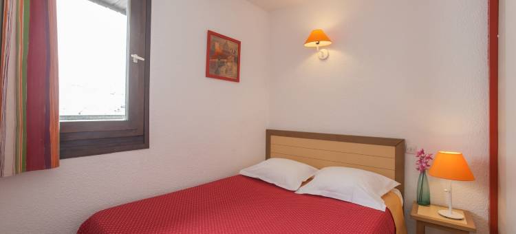 里蒙纽耶莱斯孔贝皮埃尔与假日住宅(Résidence Pierre & Vacances les Combes)图片