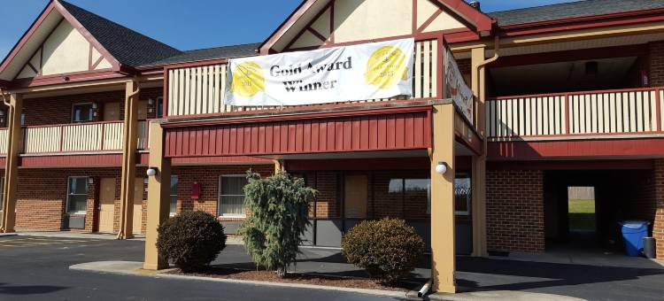 格雷德普林斯 I-81 伊克诺旅馆(Econo Lodge Glade Springs I-81)图片