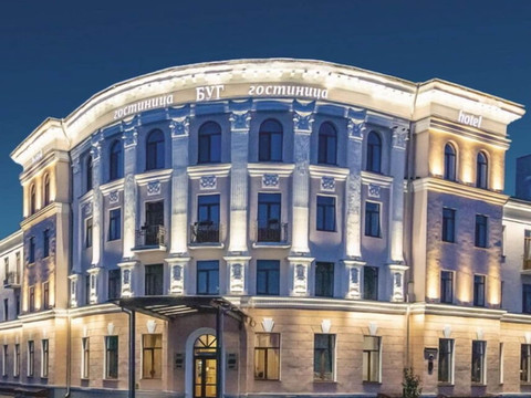 虫虫布列斯特酒店