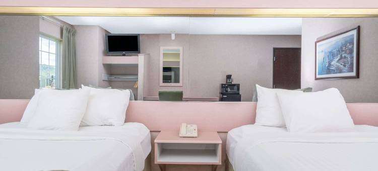 奥那拉斯加-拉克罗斯麦客达酒店(Microtel Inn by Wyndham Onalaska/La Crosse)图片