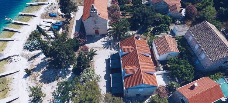 弗尼克艺术俱乐部(Vrnik Arts Club)图片