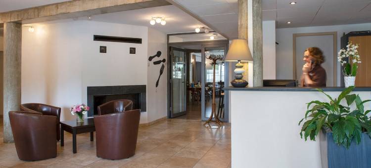 超级贝斯东部奥贝奇原生酒店(Auberge de la Petite Ferme, Super-Besse Est, the Originals Relais)图片