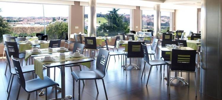 塞尔科蒂尔夸特罗波斯特斯酒店(Hotel Sercotel Cuatro Postes)图片