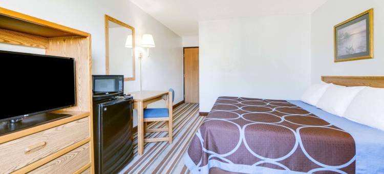 伯灵顿温德姆速8酒店(Super 8 by Wyndham Burlington)图片