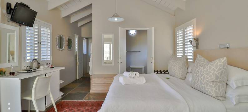 赫曼努斯绿色旅馆(Hermanus Lodge on the Green - Solar Power)图片