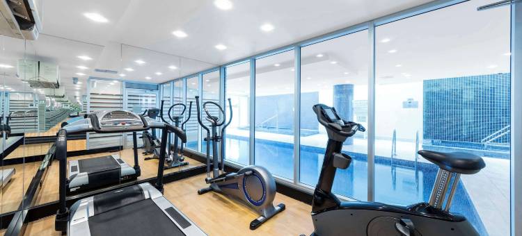 格雷尔自由塔盛橡套房酒店(Oaks Glenelg Liberty Suites)图片