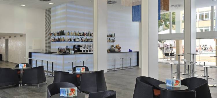 西斯帕尼亚酒店(Hotel Hispania)图片