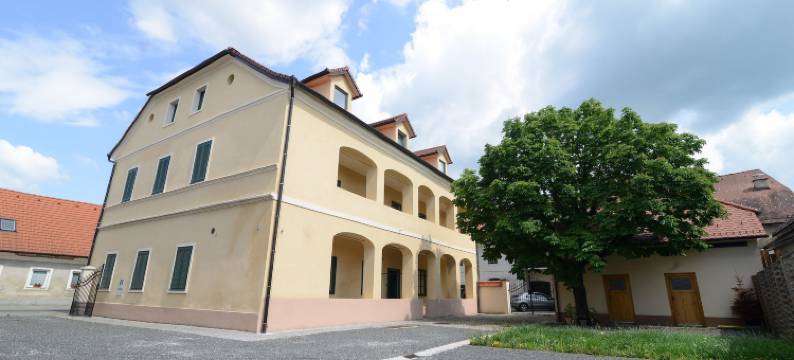 别墅卡斯塔尼耶酒店(B&B Castanea)图片