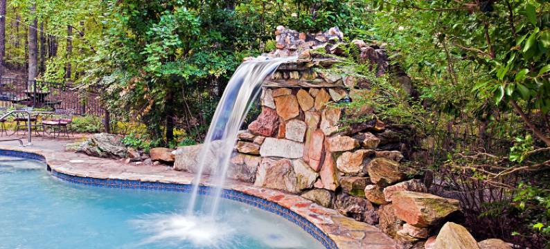 百合溪小屋(Lily Creek Lodge)图片