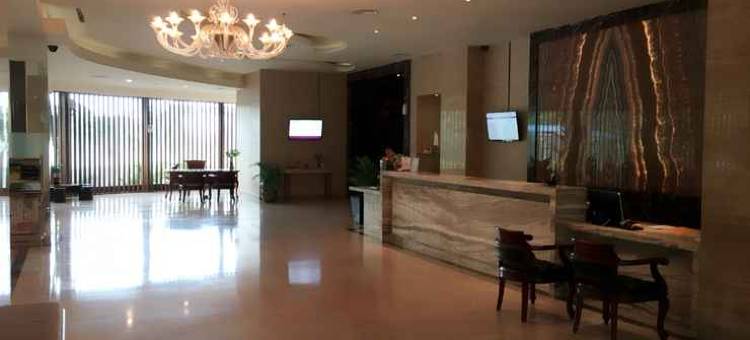 五尊贵酒店(Five Premiere Hotel)图片