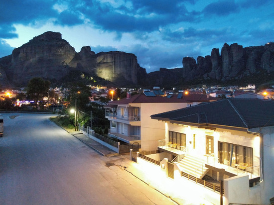 齐卡里斯精品旅馆