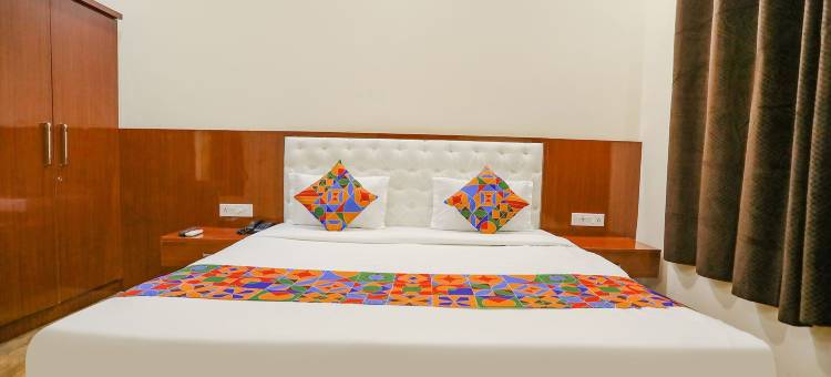 FabHotel 特里贾尔旅馆(FabHotel Trijal Inn)图片