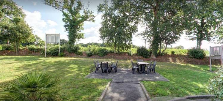 坎佩尔莱恩佐酒店 - 基里亚德直营酒店(Enzo Hotels Quimperle by Kyriad Direct)图片