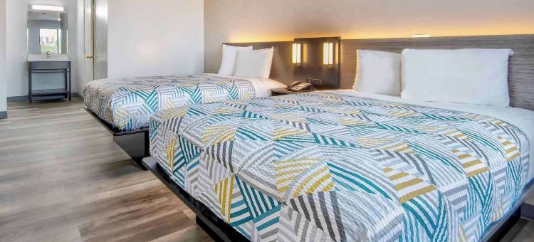 德克萨斯克纳州Studio 6酒店(Studio 6 Texarkana, TX)图片