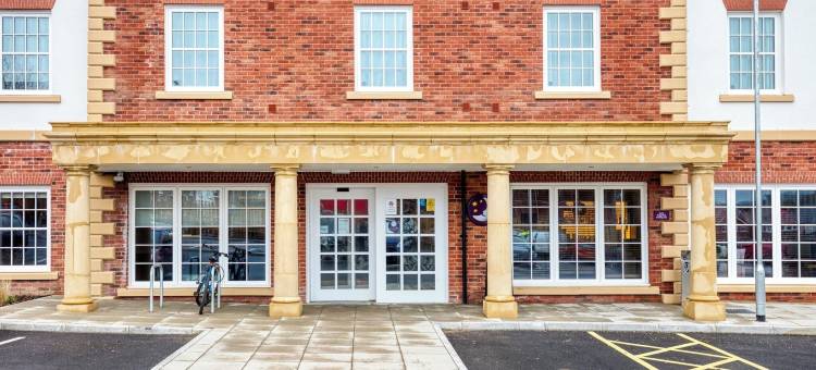 优品迎马尔伯勒酒店(Premier Inn Marlborough)图片