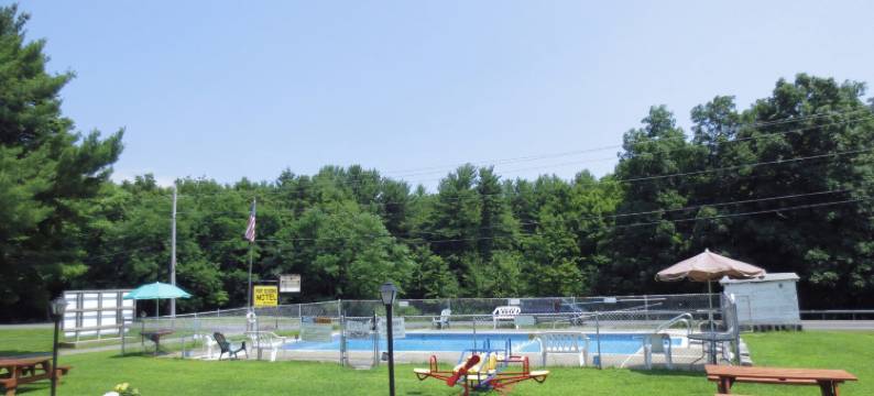 四季汽车旅馆(Four Seasons Motel)图片