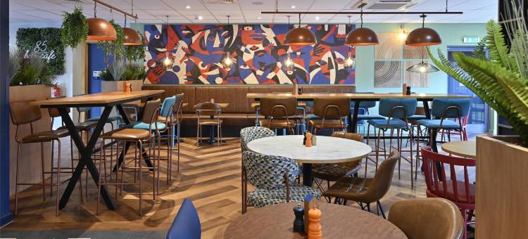 森伯里M3旅屋酒店(Travelodge Sunbury M3)图片