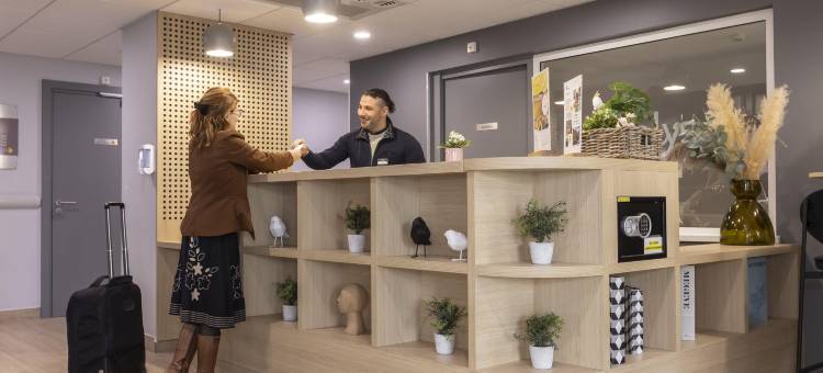 奥达里斯公寓酒店-科尔玛玫瑰财富(Appart'hôtel Odalys City La Rose d'Argent)图片