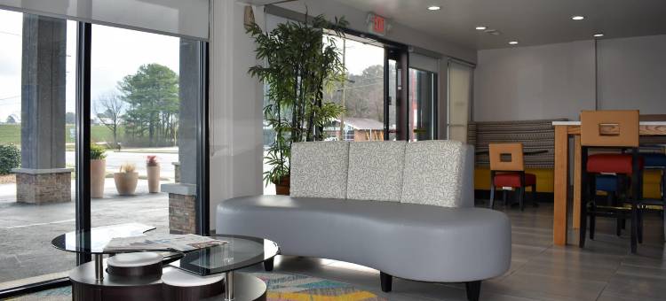 卡尔霍恩北I-75品质酒店(Quality Inn Calhoun North I-75)图片