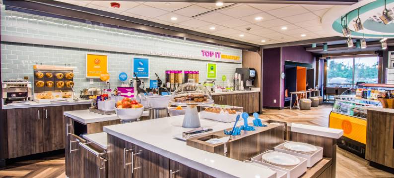 博林格林希尔顿Tru酒店(Tru by Hilton Bowling Green)图片