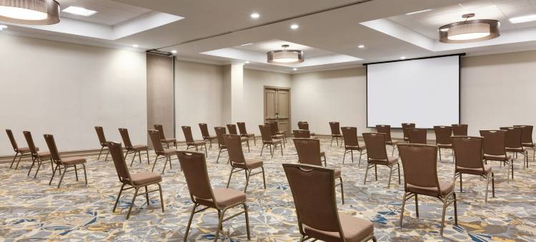 米尔皮塔斯硅谷希尔顿安泊酒店(Embassy Suites by Hilton Milpitas Silicon Valley)图片