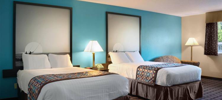 怀特沃特速8酒店(Super 8 by Wyndham Whitewater WI)图片