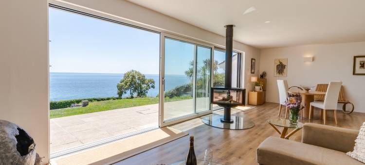 Chic Coastal Retreat in Downderry with Sea Views图片