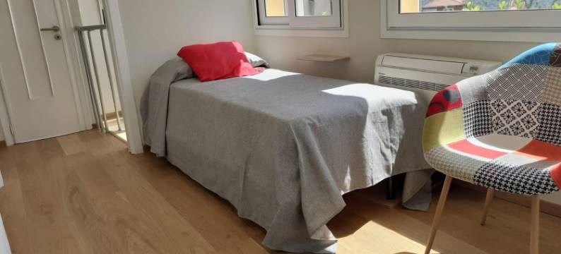 Chic Coastal Hill Escape图片