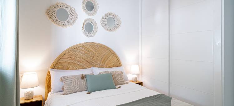 Holiday home with sea view, Nerja图片