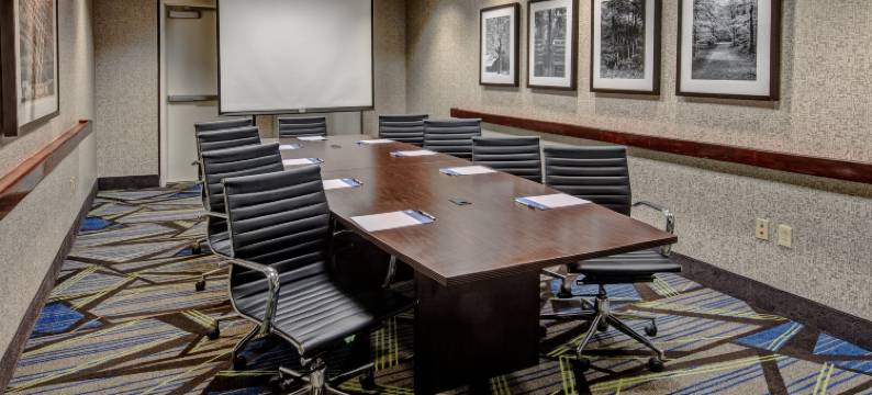 智选假日套房酒店杰克逊东北(Holiday Inn Express & Suites JACKSON NORTHEAST by IHG)图片