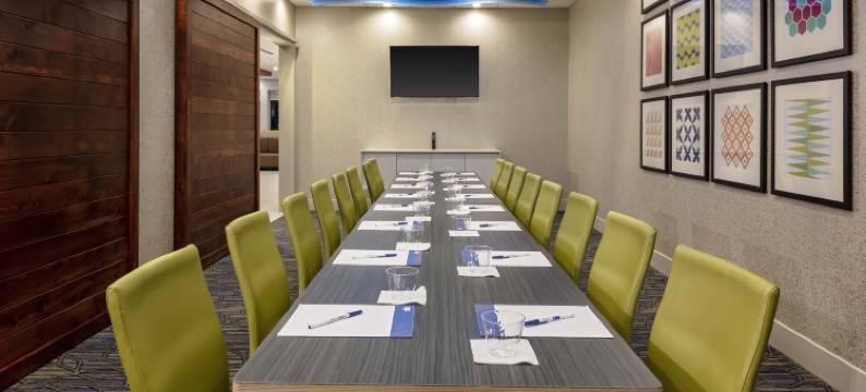 洲际酒店集团智选假日套房酒店Madison(Holiday Inn Express & Suites MADISON by IHG)图片