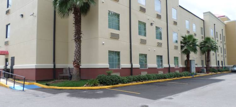 查尔斯湖舒适套房酒店(Comfort Suites Lake Charles)图片