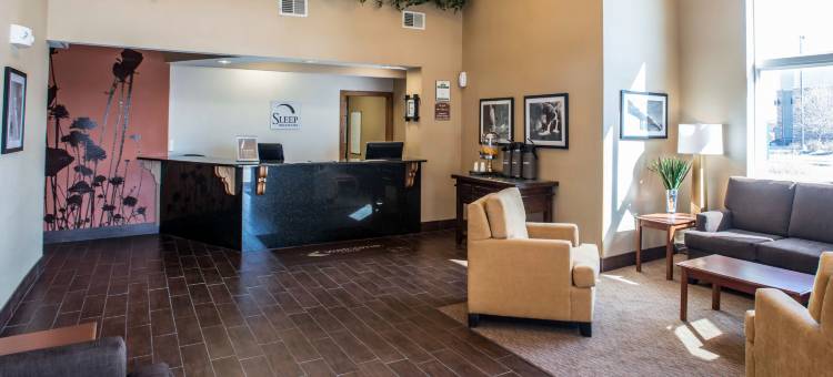 海斯I-70号舒眠套房酒店(Sleep Inn & Suites Hays I-70)图片