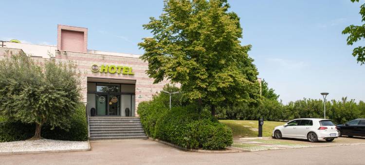 法恩扎B&B民宿(B&B Hotel Faenza)图片