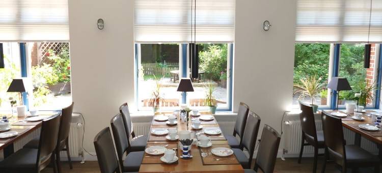 福赫尔尼布卢姆弗雷森霍夫酒店(Friesenhof Nieblum - Hotel Garni)图片