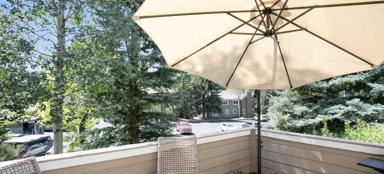 470 Homestead 单元 13 2 卧室联排别墅(470 Homestead Unit 13 2 Bedroom Townhouse)图片