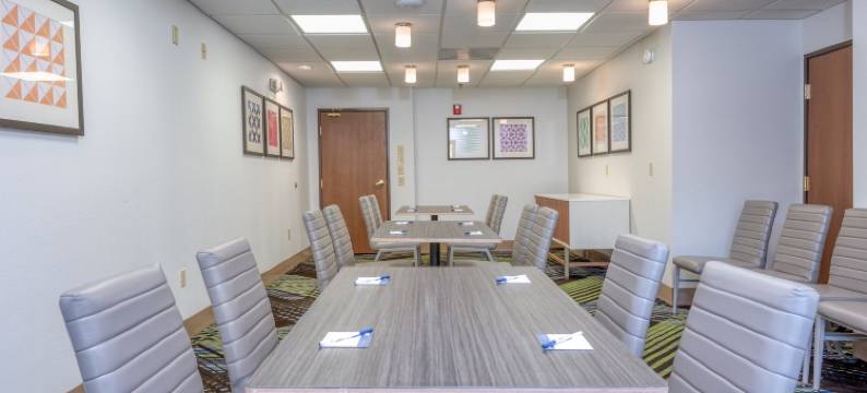 智选假日套房酒店索恩伯格- S。弗雷德里克斯堡(Holiday Inn Express & Suites THORNBURG-S. FREDERICKSBURG by IHG)图片