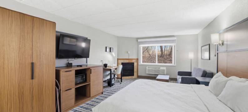 白熊湖圣保罗美吟温德姆酒店(AmericInn by Wyndham White Bear Lake St. Paul)图片