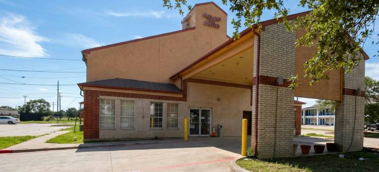 加兰旅馆及套房，靠近达拉斯德克萨斯州(Garland Inn & Suites near Dallas TX)图片