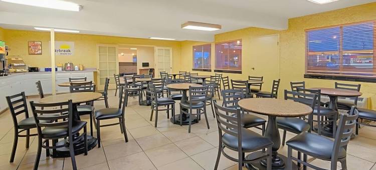 阿尔伯克基树套房酒店(Tree Inn & Suites Albuquerque)图片