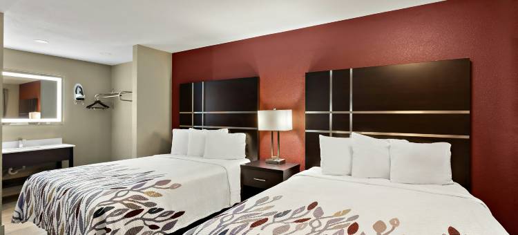 雷丁红顶酒店(Red Roof Inn Redding)图片