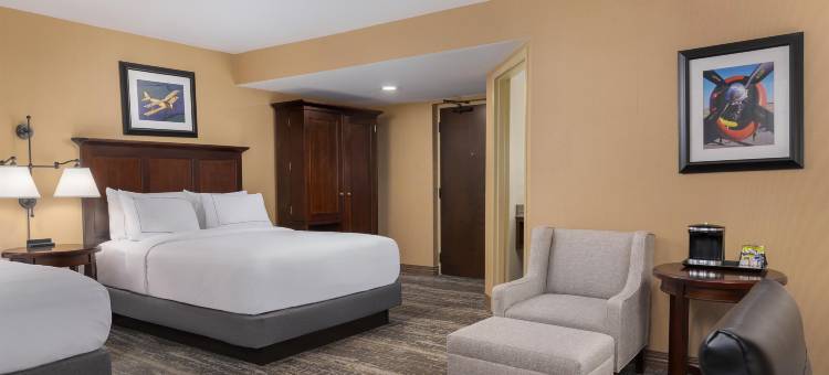辛辛那提机场希尔顿逸林酒店(DoubleTree by Hilton Hotel Cincinnati Airport)图片