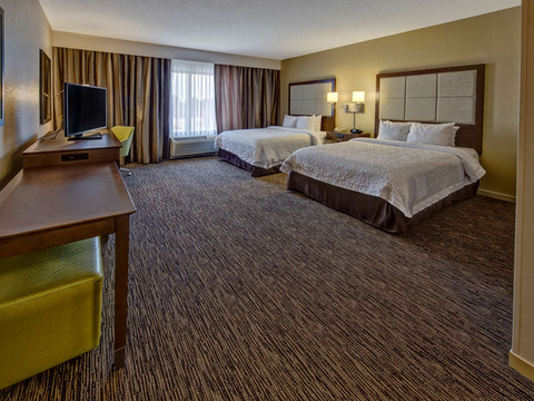 希尔顿欢朋酒店-邓恩