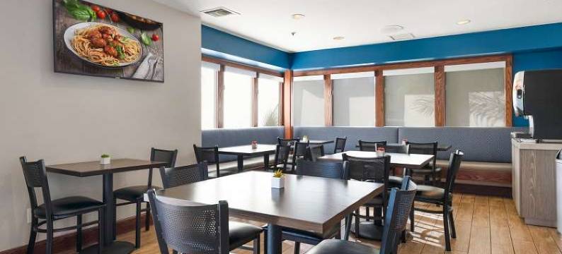 追逐套房酒店布雷亚-富勒顿(Chase Suite Hotel Brea Fullerton)图片