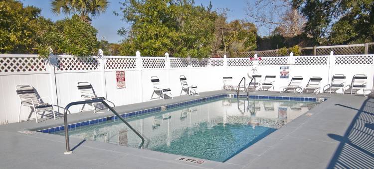 Red Roof Inn Panama City Beach图片