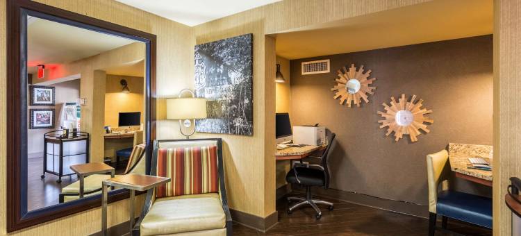 图珀洛舒适酒店(Comfort Inn)图片