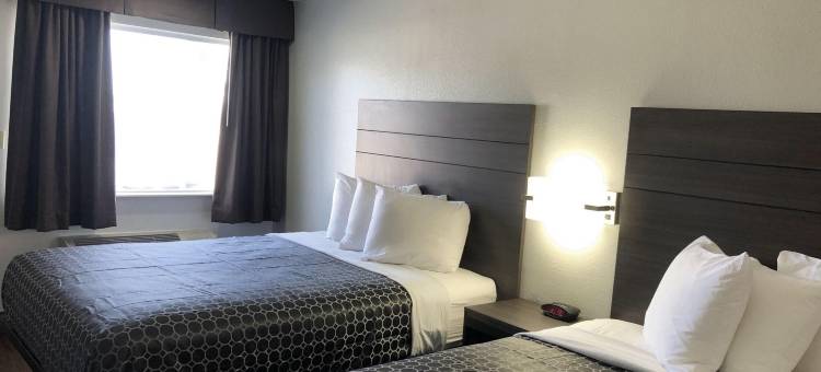 圣安东尼奥竞技场区美洲最佳价值酒店及套房(Americas Best Value Inn & Suites San Antonio Arena District)图片