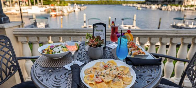 第五大道湾畔酒店(Bayfront Inn 5th Avenue)图片