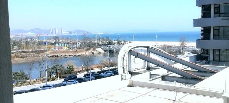 馨海美宿公寓(滨海大道分店)图片